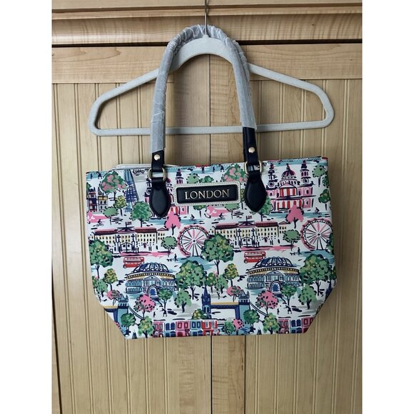 London Tote bag, Coastal Preppy purse, nylon tote bag, with zipper and pockets - Picture 9 of 9